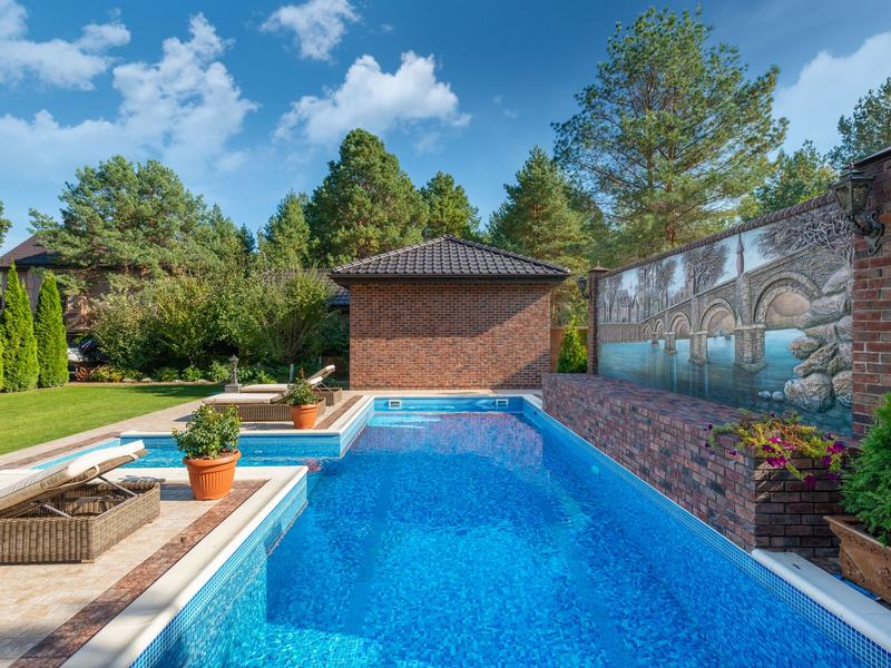 Pool installers project in Sioux Falls, SD
